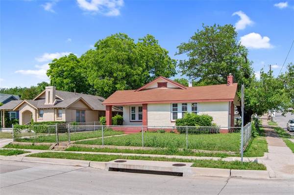 2021 Lincoln Avenue, Fort Worth, TX 76164