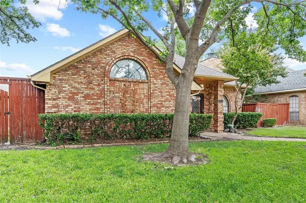 Garland, TX 75044,2742 Hickory Bend Drive