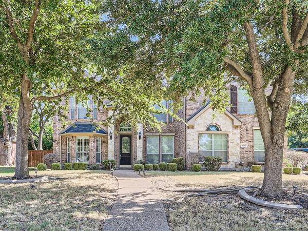 10302 Huffines Drive,  Rowlett,  TX 75089