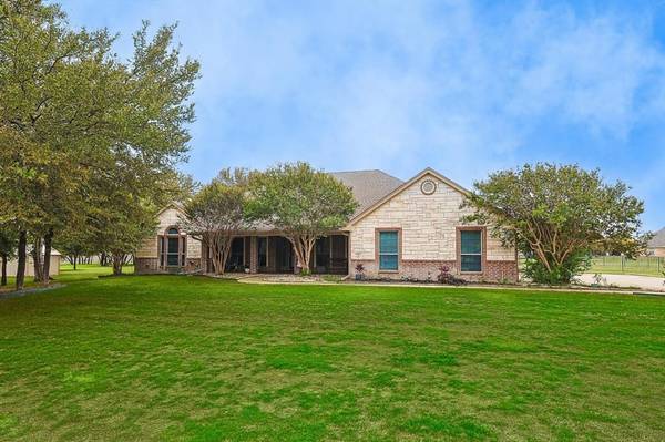 4031 Tortoise Lane, Fort Worth, TX 76135