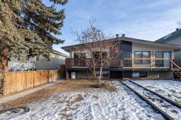 Calgary, AB T3B 0S3,4610 19 AVE NW