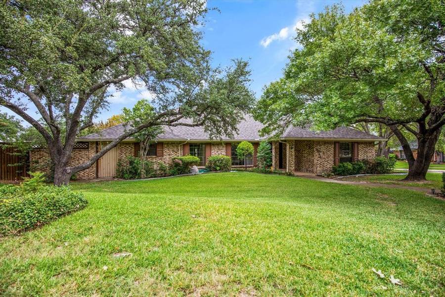 9563 Windy Knoll Drive, Dallas, TX 75243