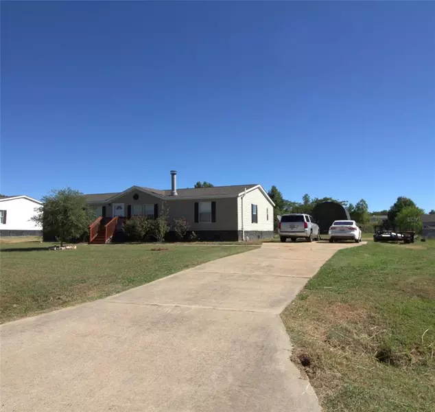 300 Canvas Back Drive, Princeton, LA 71067