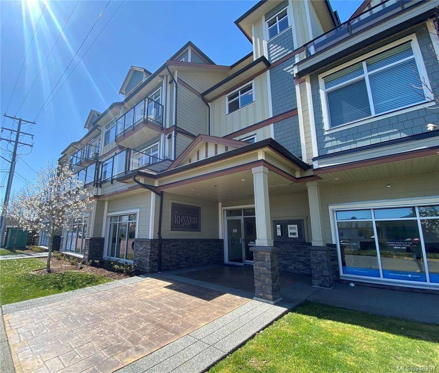 Duncan, BC V9L 3V9,5822 Garden St #204