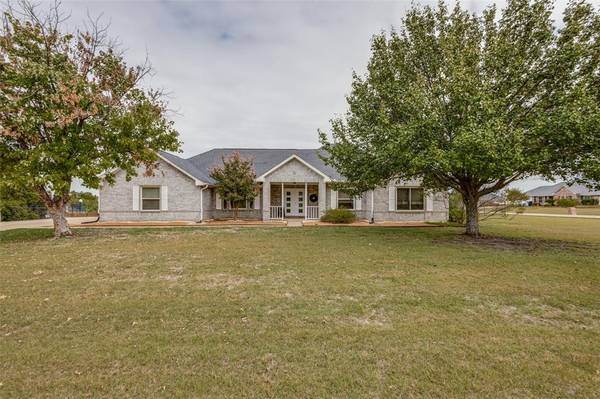 100 Abby Lane, Fate, TX 75032