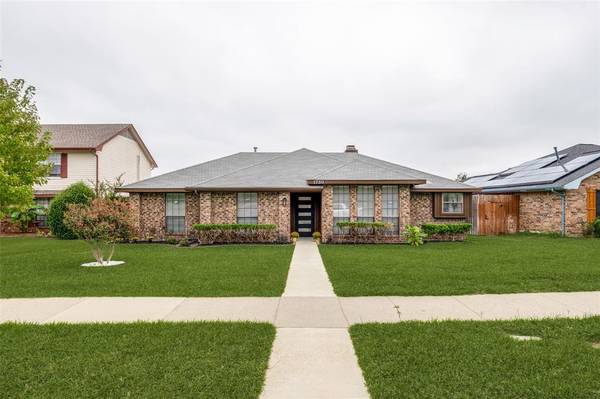 1730 Mayflower Drive, Carrollton, TX 75007