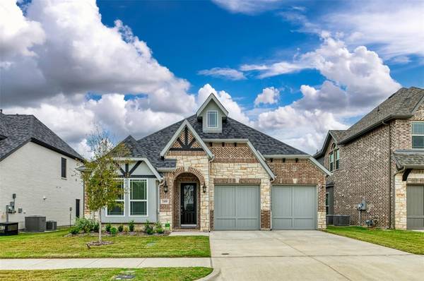 2410 Colonial Lane, Midlothian, TX 76065