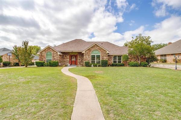 104 Old Hickory Lane, Joshua, TX 76058