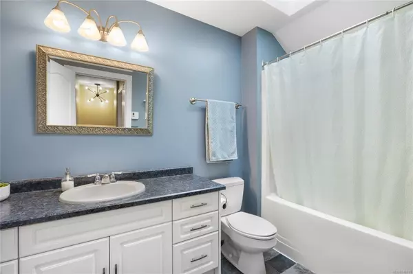 1380 Errington Rd Errington, BC V0R 1V0