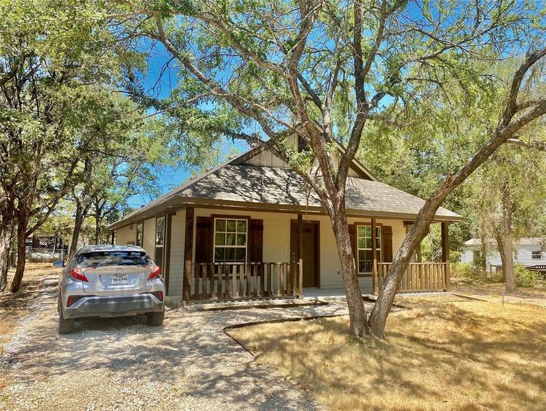 3014 Beechwood Street, Granbury, TX 76048