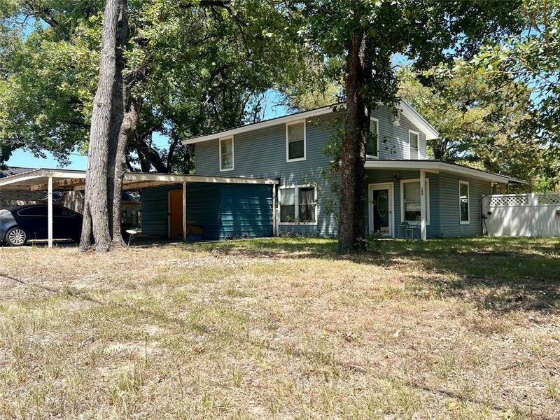 104 Shady Shores Drive, Mabank, TX 75156