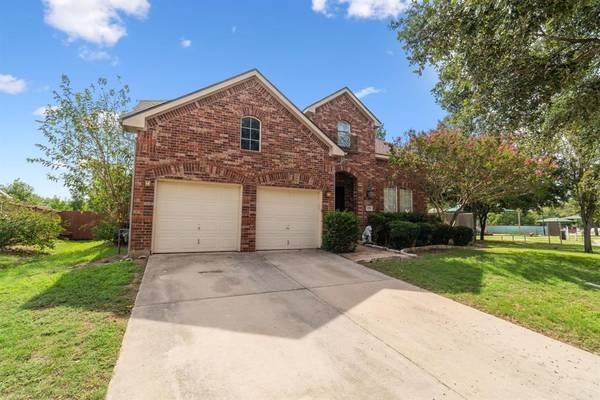 4729 Tearose Trail, Fort Worth, TX 76123