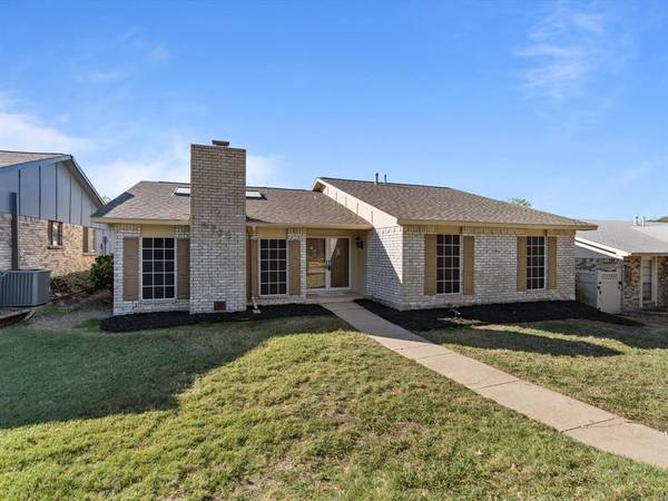 4728 Roberts Drive, The Colony, TX 75056