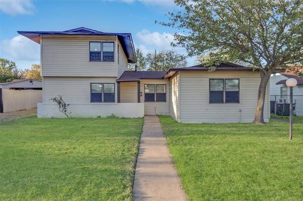 937 Ryan Circle,  Dallas,  TX 75224