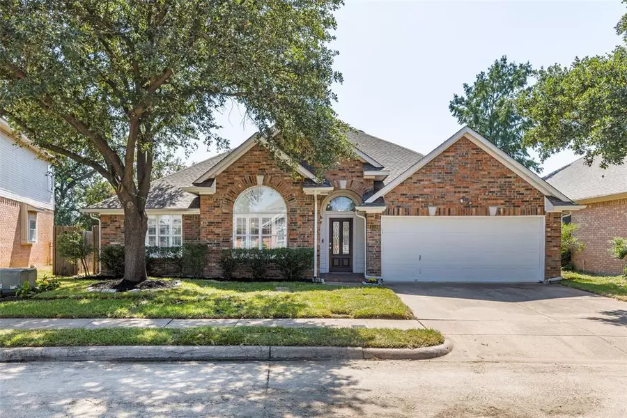 3114 Waterside Drive, Arlington, TX 76012