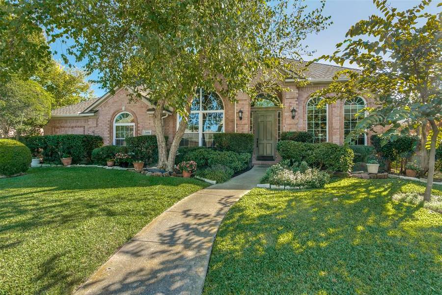 2608 Newcastle Drive, Carrollton, TX 75007