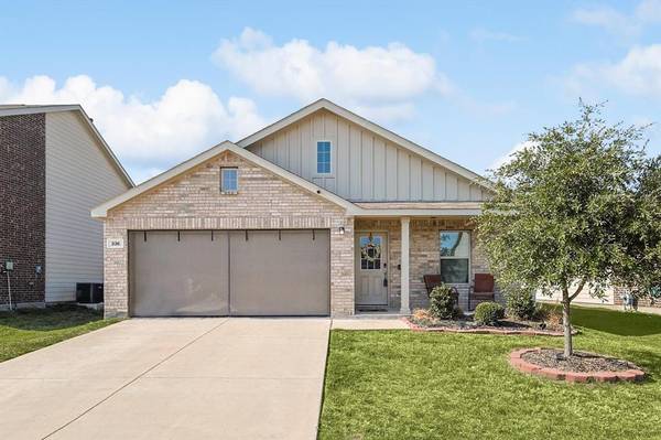 336 Blue Crow Lane, Fort Worth, TX 76052