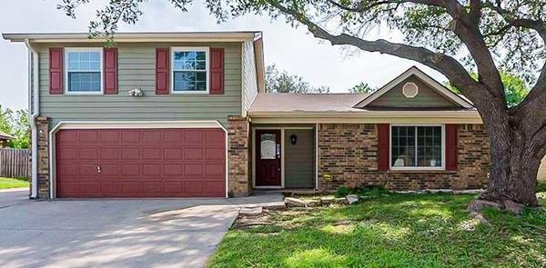 6524 Storm Drive, Watauga, TX 76148