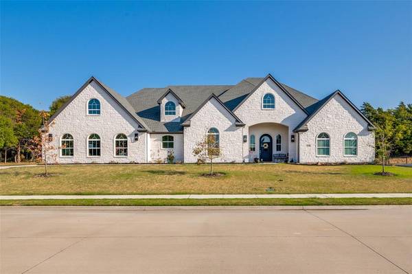 333 Renaissance Lane, Heath, TX 75032