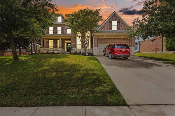 965 Fall Creek, Grapevine, TX 76051