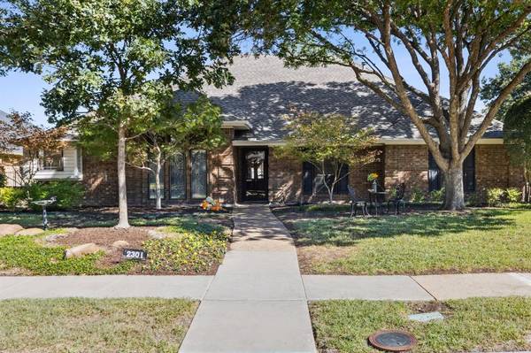 2301 Piedra Drive, Plano, TX 75023