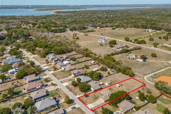 632 Lakeshore Boulevard, Oak Point, TX 75068