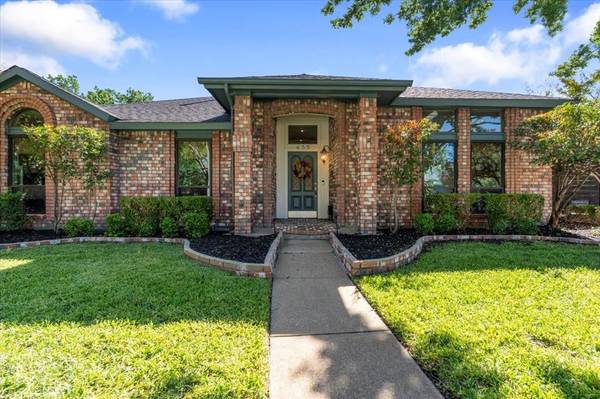 435 Whispering Hills Drive, Coppell, TX 75019