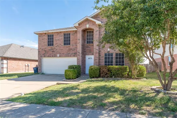 12612 Pricklybranch Drive, Fort Worth, TX 76244