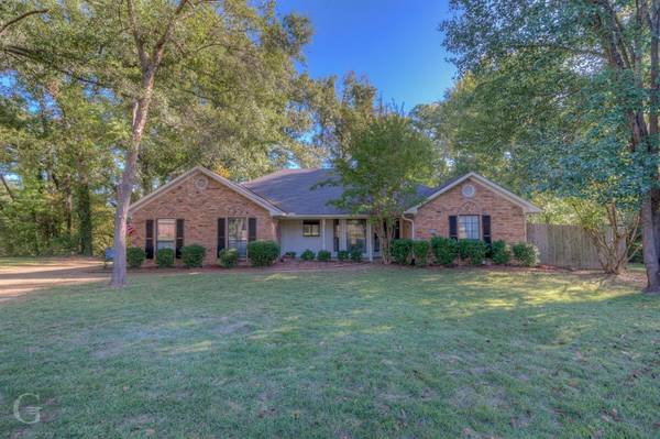 3320 Trailview Circle, Haughton, LA 71037