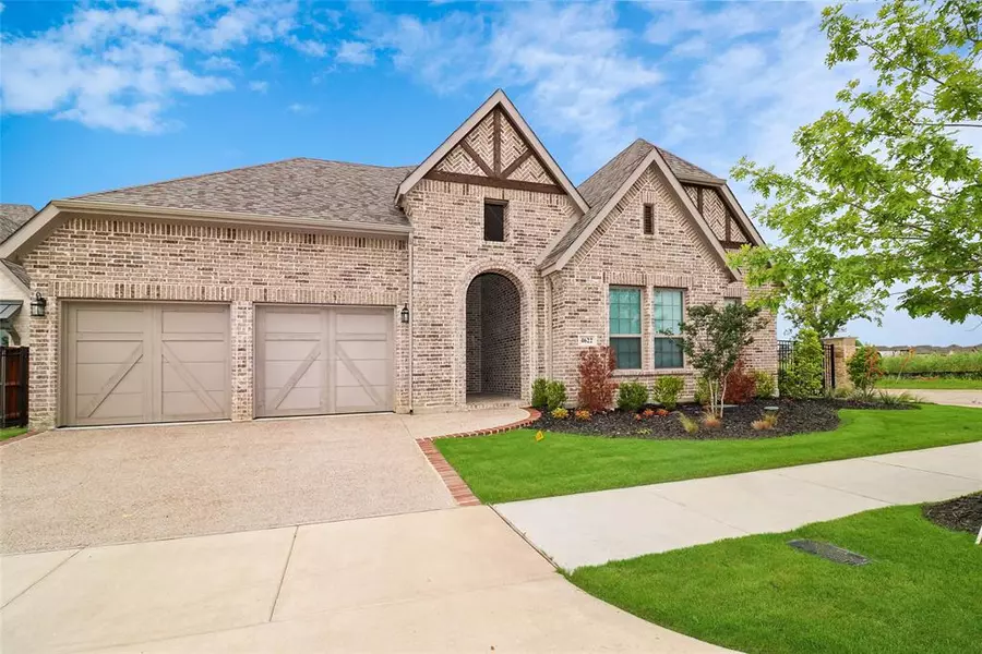 4622 Magnolia Park Drive, Arlington, TX 76005