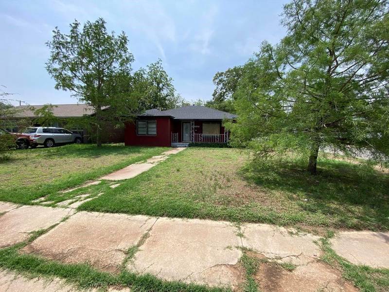 1317 37th Street, Lubbock, TX 79412