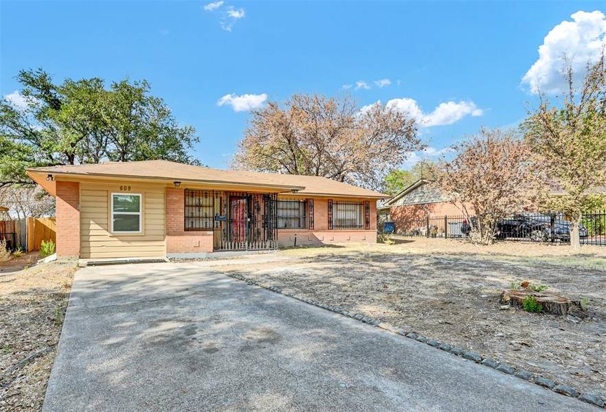 609 Midvale Drive, Dallas, TX 75232