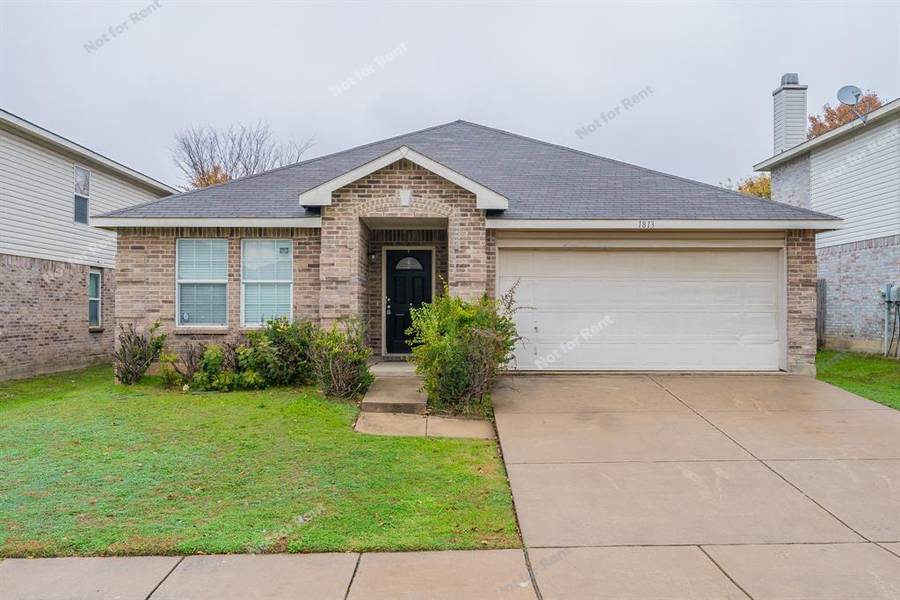 1813 J Cheshier Road, Fort Worth, TX 76247