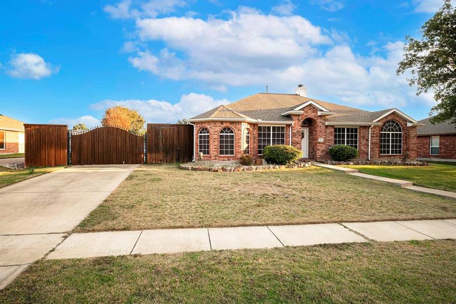 320 Corral Court, Murphy, TX 75094