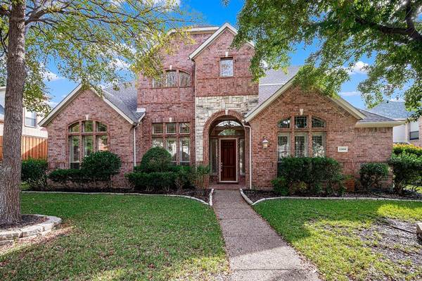 2308 Clearspring Drive S, Irving, TX 75063