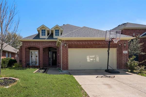 9802 Glenshee Drive, Rowlett, TX 75089