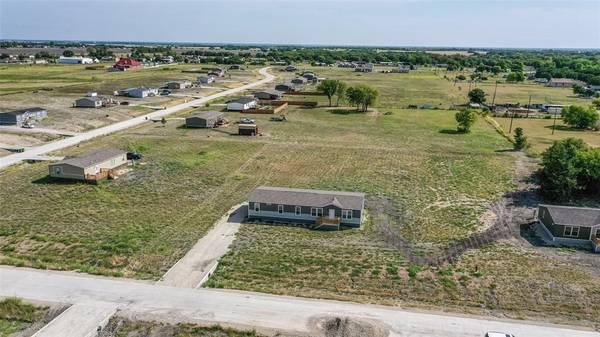 3061 Sitting Bull Lane, Ferris, TX 75125