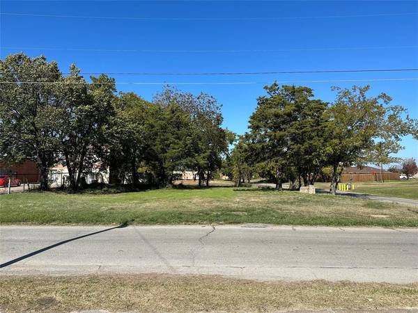 2704 Jones Street, Greenville, TX 75401