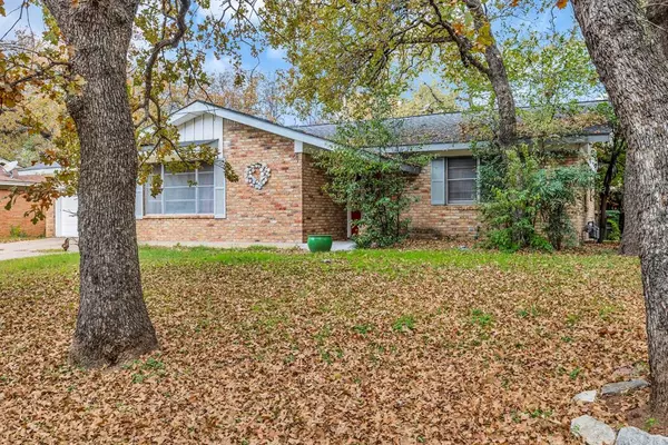 Hurst, TX 76053,408 W Cheryl Avenue