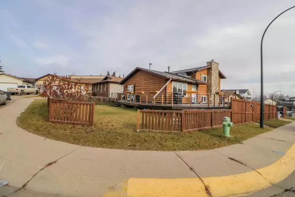 Red Deer, AB T4P2M2,4 Goard Close