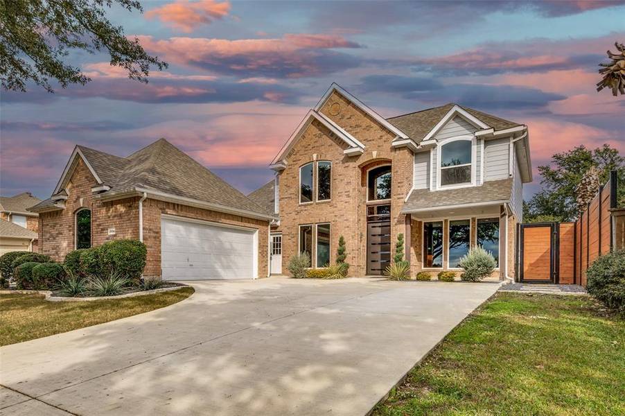 5904 Heron Cove Lane, The Colony, TX 75056