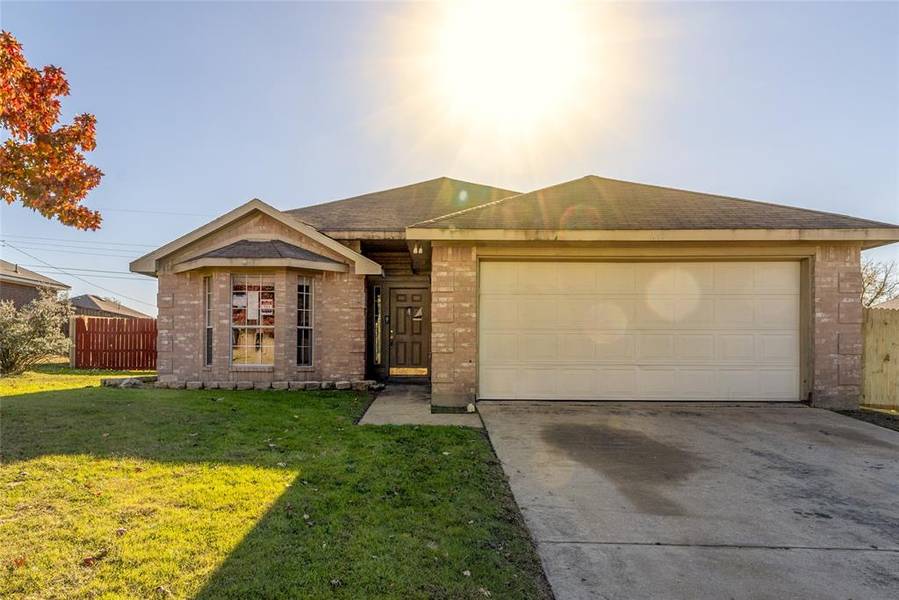 1015 Aries Street, Cedar Hill, TX 75104