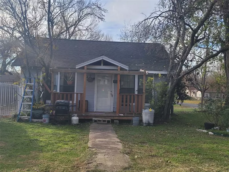 101 E Garrity Street, Corsicana, TX 75110