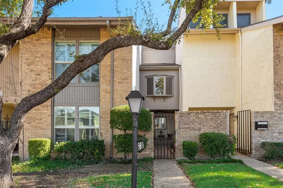 9806 Amberton Parkway, Dallas, TX 75243