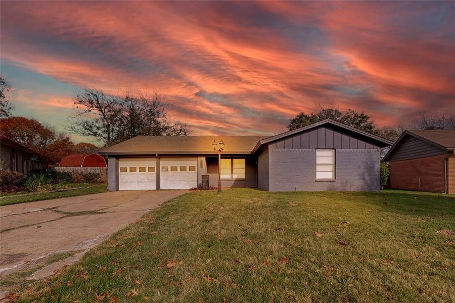 2931 Lawrence Street, Irving, TX 75061