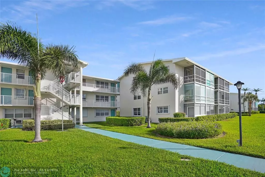 Boynton Beach, FL 33435,150 Horizons E  #111