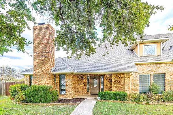 3907 Saint Christopher Lane, Dallas, TX 75287