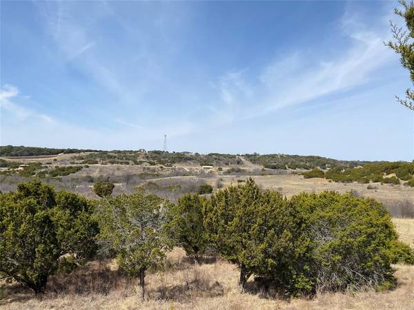 1020 Raven Circle, Graford, TX 76449