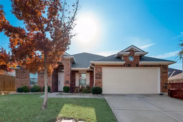 Dallas, TX 75249,6330 Pool View Drive