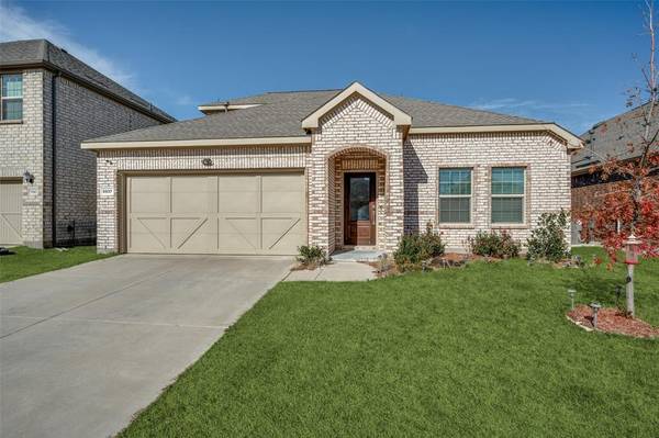 5937 Priory Drive, Aubrey, TX 76227